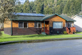Elk Meadow Cabins 9A Prairie Creek Suite
